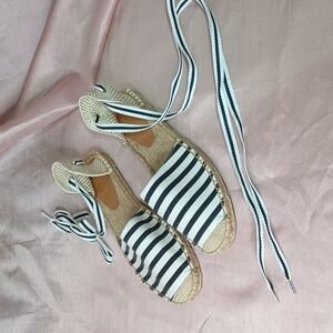 J Crew flats with ballet ties 9.5